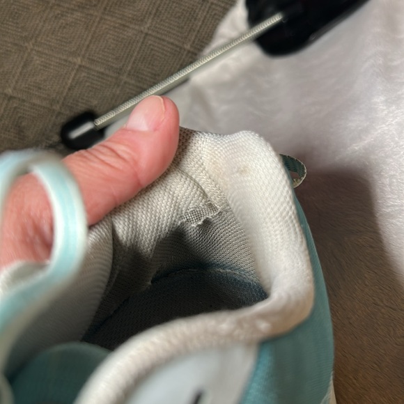 Hoka One One Clifton 6 Blue size 9.5 - Picture 9 of 9